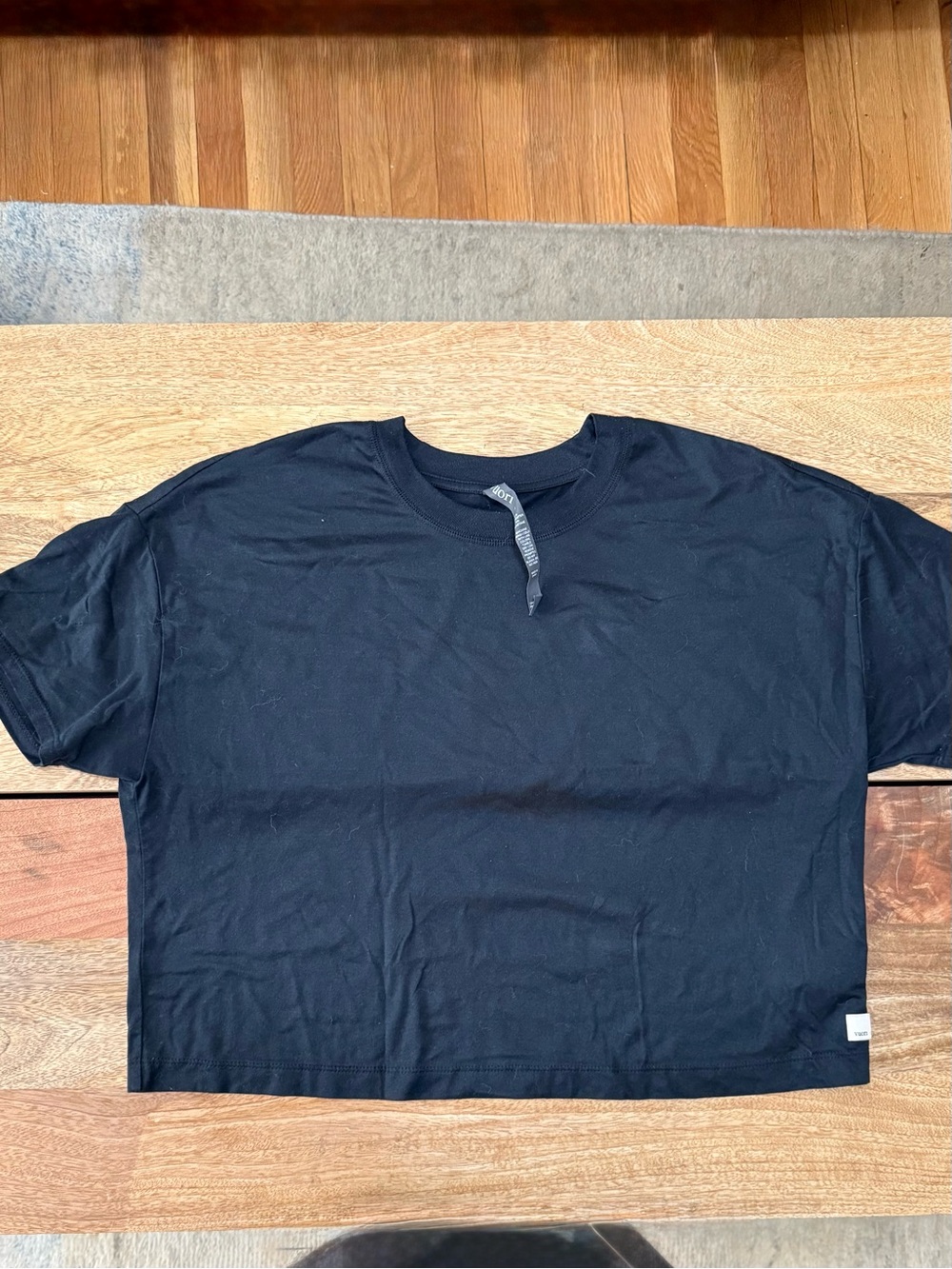 Vuori Black Short Sleeve Crew T-Shirt
